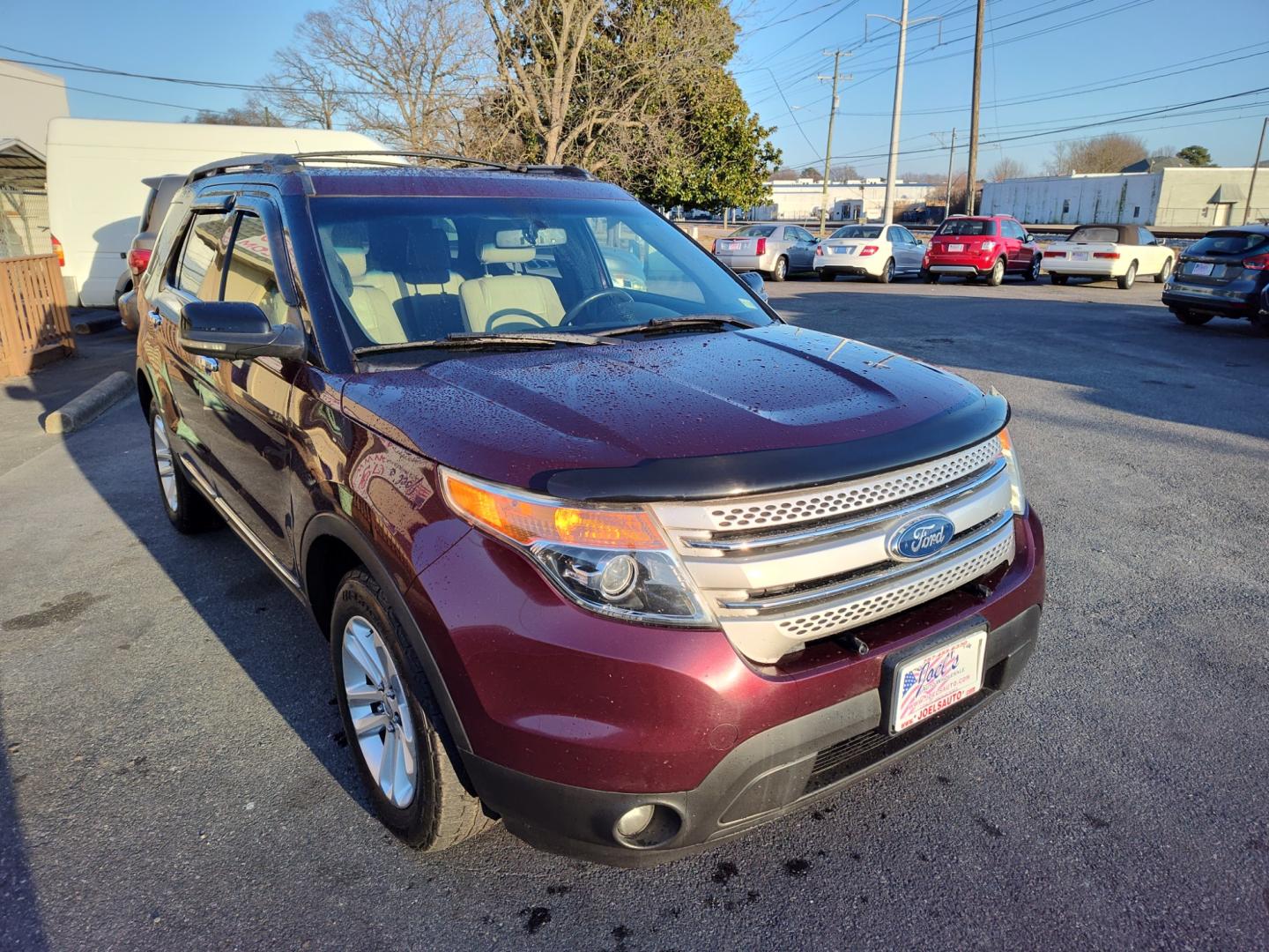 2011 Burgundy Ford Explorer (1FMHK8D8XBG) , located at 5700 Curlew Drive, Norfolk, VA, 23502, (757) 455-6330, 36.841885, -76.209412 - Photo#4